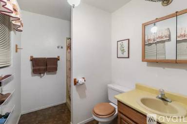Main picture of 27205 Peninsula Dr