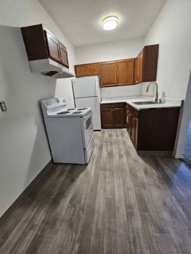 Main picture of 16902 SE Division St