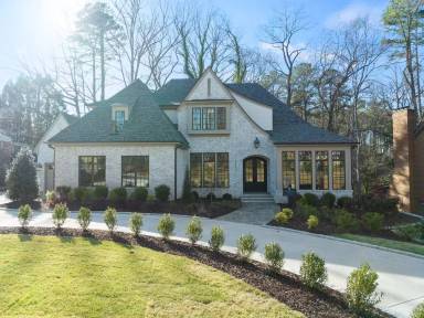 Main picture of 3513 Alamance Dr