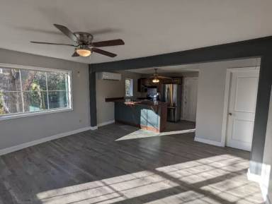Main picture of 1214 Sims Ave
