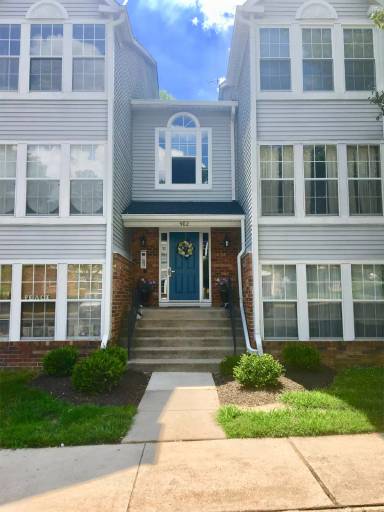 Main picture of 902 Cedar Crest Ct
