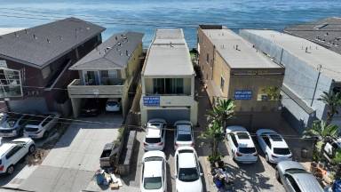 Main picture of 6553 - 6555 Del Playa Dr
