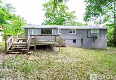 Main picture of 1009 Timberbrook Cir