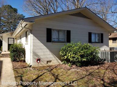 Main picture of 1404 Varsity Dr