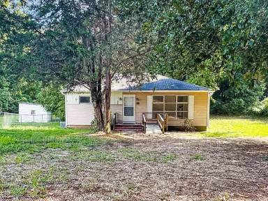 Main picture of 416 Burbank St