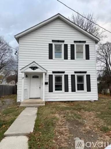 Main picture of 17 Harvey St