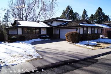 Main picture of 10131 Wolff Ct