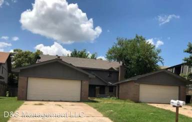 Main picture of 7507 Knight Lake Dr