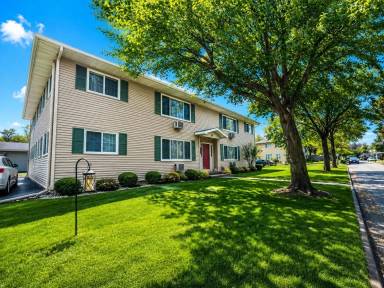 Main picture of 909 Genrich St