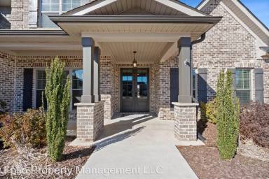 Main picture of 103 Jackson Trace Ct