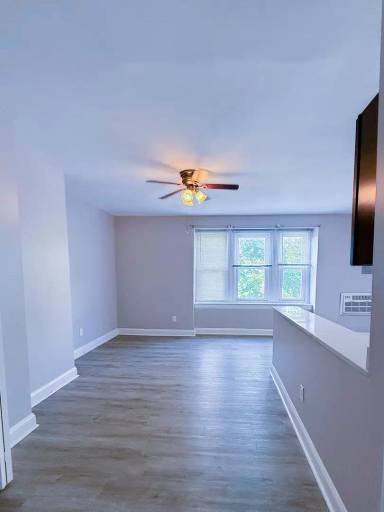 Main picture of 4040 Spruce St. - 3