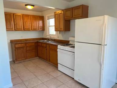 Main picture of 2317 Alpha St