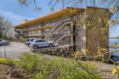 Main picture of 9520 Rainier Ave S