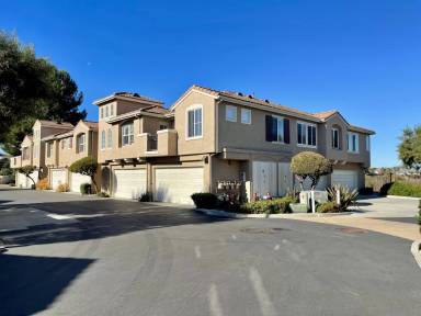 Main picture of 5040 Codorniz Way