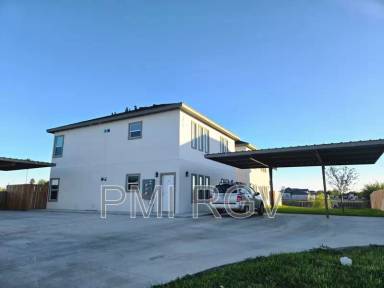 Main picture of 2912 E Israel Ave