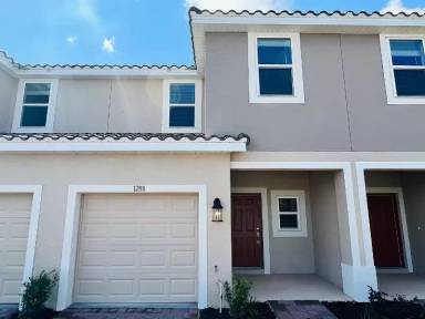 Main picture of 1288 Largo Vis Ct