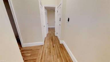 Main picture of 65 Walden St