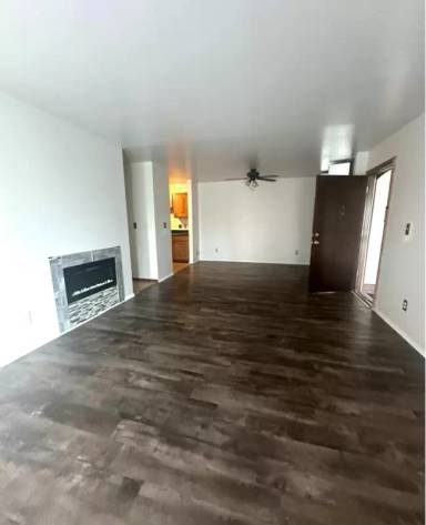 Main picture of 7721 N 60th St