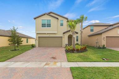 Main picture of 4241 Troon Pl