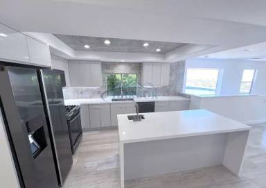 Main picture of 3529 S Kerckhoff Ave