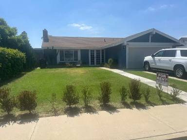 Main picture of 2530 S Balboa Ave