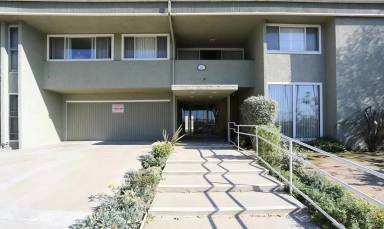 Main picture of 500 S Inglewood Ave