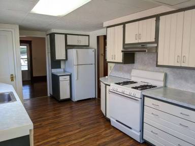 Main picture of 725 Chestnut St