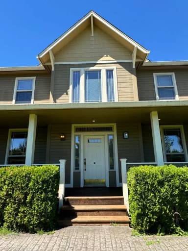 Main picture of 19383 Pine Ave
