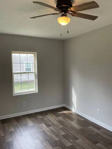 Main picture of 1043-1063 Mountain Crest Dr Apartments