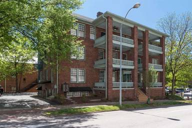 Main picture of 200 E Edenton St