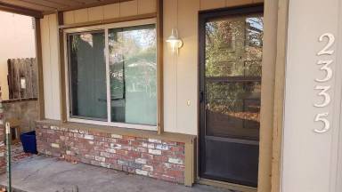 Main picture of 2341 Marine Ave