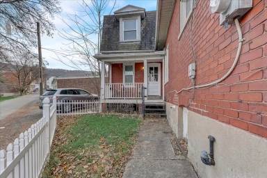 Main picture of 510 E Packer Ave