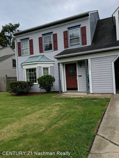 Main picture of 1037 Capstone Xing