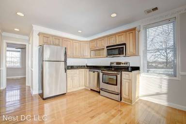 Main picture of 19 Galveston Pl SW