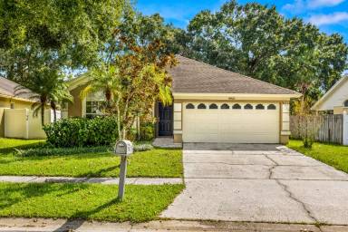 Main picture of 8820 Bayaud Dr