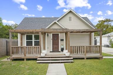 Main picture of 524 Cole St