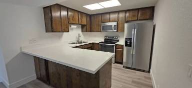 Main picture of 134 Globe Ave