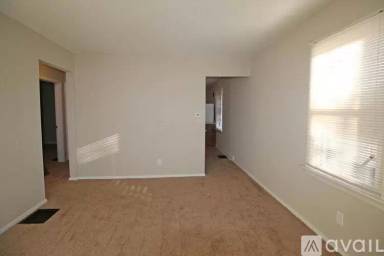 Main picture of 3040 Grasmere Ave