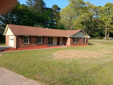 Main picture of 1850 Brandy Dr SE