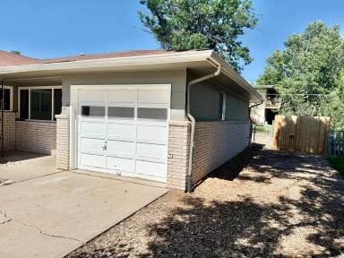 Main picture of 2430 Clearview Ave