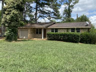 Main picture of 6110 Sandia Blvd NW