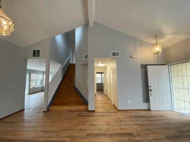 Main picture of 2211 Woodhill Dr