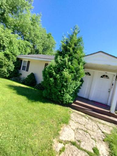 Main picture of 1213 42nd Ave