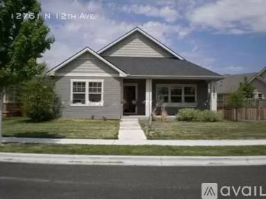Main picture of 12761 N 12th Ave