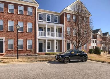 Main picture of 104 Aqua Ct