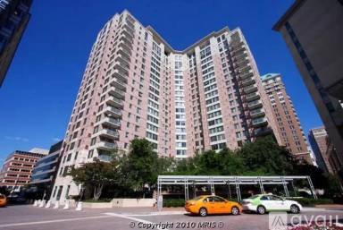 Main picture of Continental at Ballston