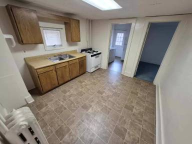 Main picture of 1311 16th Ave