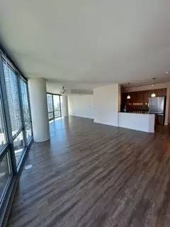 Main picture of 1257 S Michigan Ave