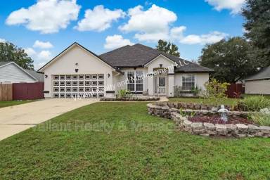 Main picture of 9678 Mayville Dr S