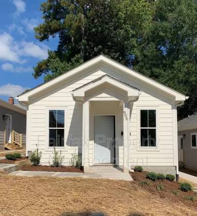 Main picture of 905 Dayton St